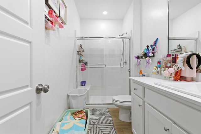 1773 N Sophia Street, Hanford, CA 93230