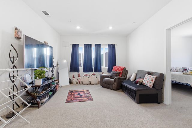 1773 N Sophia Street, Hanford, CA 93230