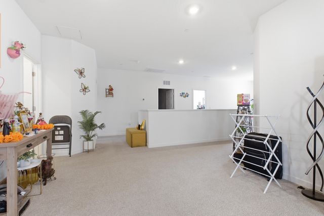 1773 N Sophia Street, Hanford, CA 93230