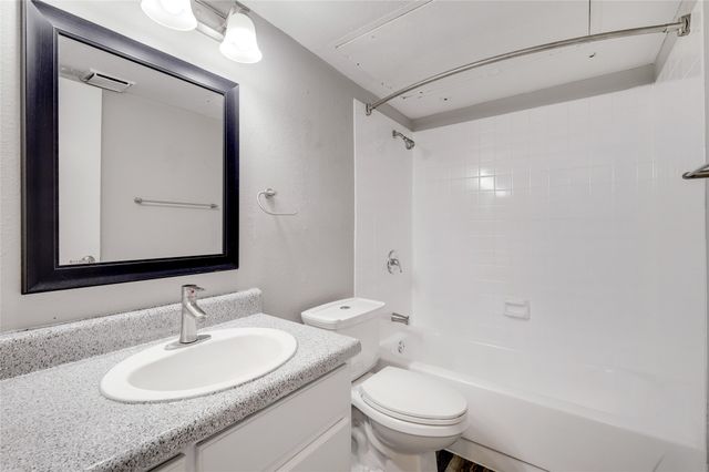 1200 Alder Drive 1403, Arlington, TX 76012