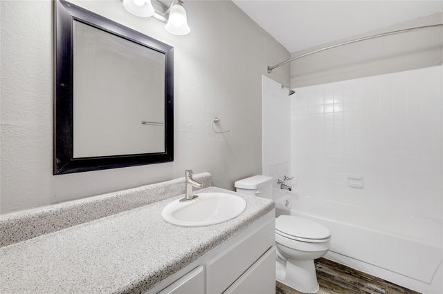 1200 Alder Drive 1403, Arlington, TX 76012