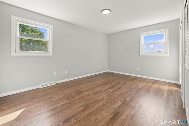 180 Country Hill Drive, West Haven, CT 06516