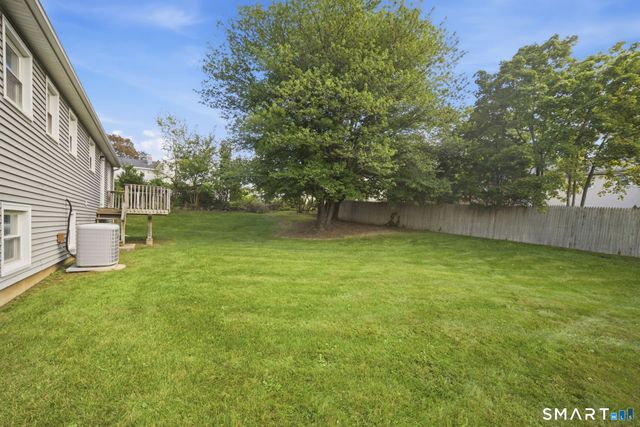 180 Country Hill Drive, West Haven, CT 06516