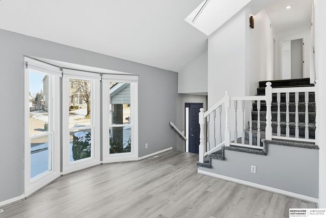 16123 Parker Street, Omaha, NE 68118