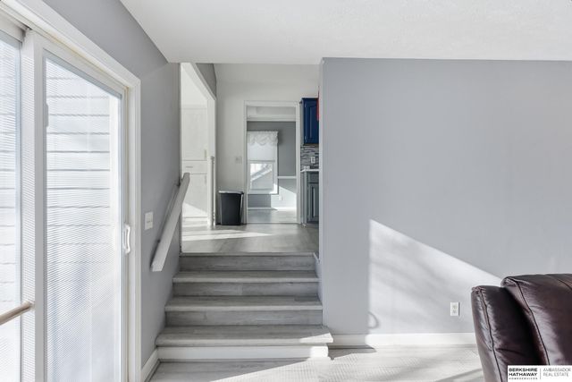 16123 Parker Street, Omaha, NE 68118