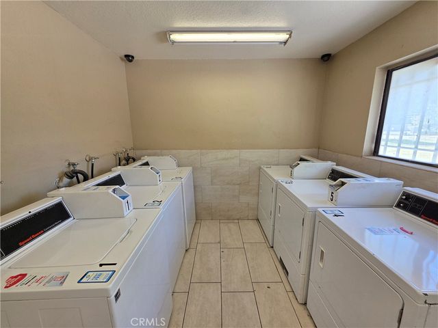 44036 25th W, Lancaster, CA 93536