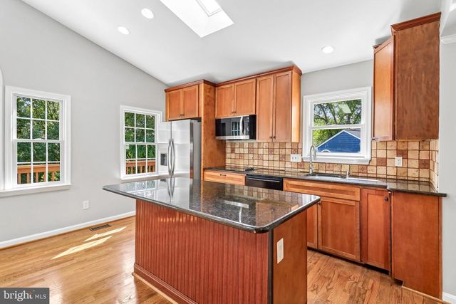 12408 TRIPLE CROWN, Gaithersburg, MD 20878