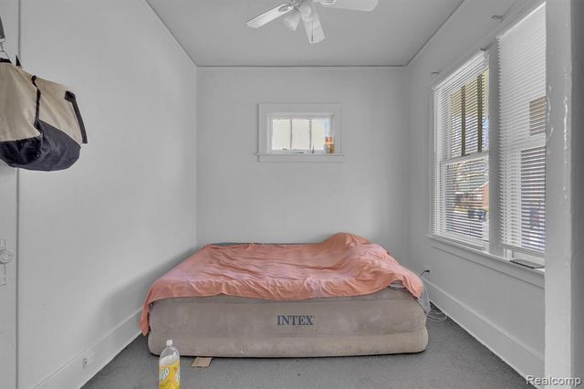 3945 Lenox Street, Detroit, MI 48215