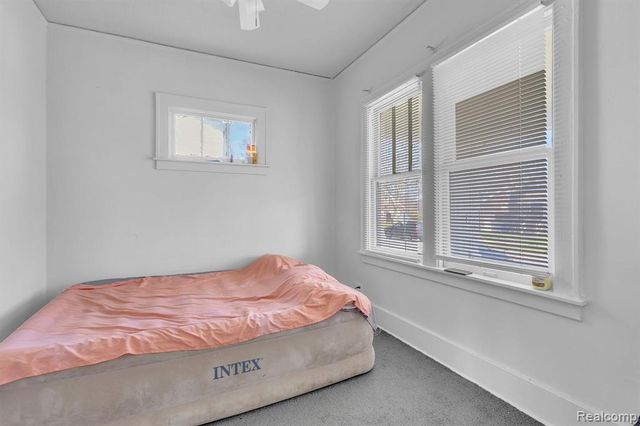 3945 Lenox Street, Detroit, MI 48215