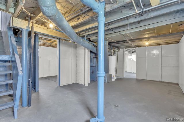 3945 Lenox Street, Detroit, MI 48215