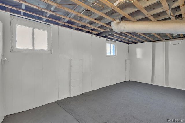 3945 Lenox Street, Detroit, MI 48215