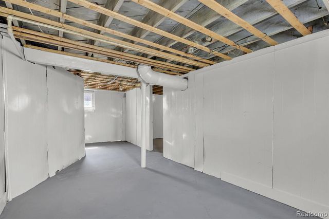 3945 Lenox Street, Detroit, MI 48215