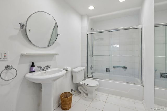 39 Woodhaven Drive, New City, NY 10956