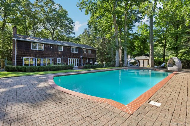 39 Woodhaven Drive, New City, NY 10956