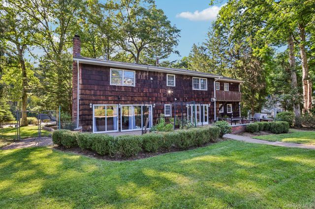 39 Woodhaven Drive, New City, NY 10956