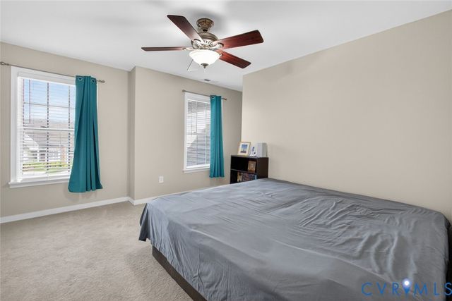 1027 Parkland Pl, Glen Allen, VA 23059