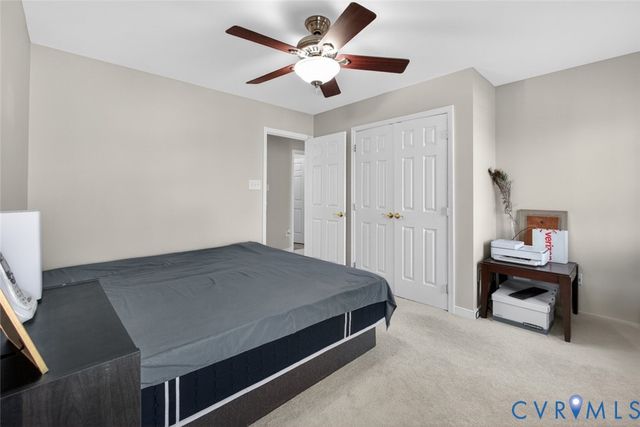 1027 Parkland Pl, Glen Allen, VA 23059