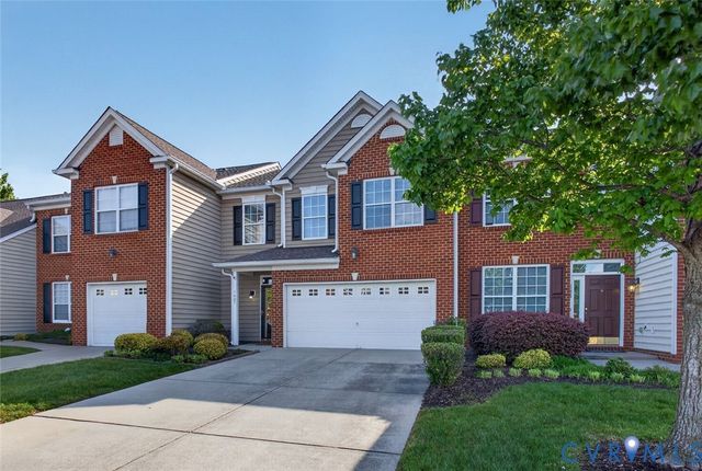 1027 Parkland Pl, Glen Allen, VA 23059