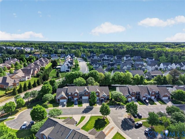 1027 Parkland Pl, Glen Allen, VA 23059