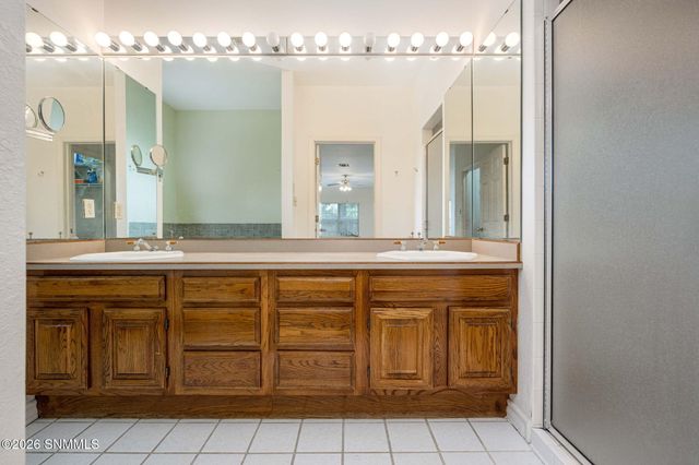 674 Cielo Bonito Court, Las Cruces, NM 88005