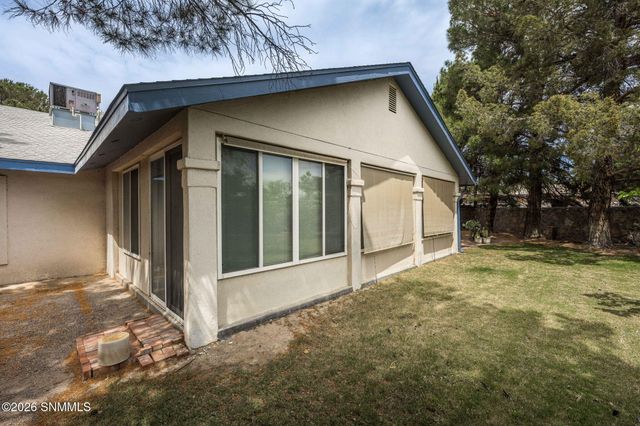 674 Cielo Bonito Court, Las Cruces, NM 88005