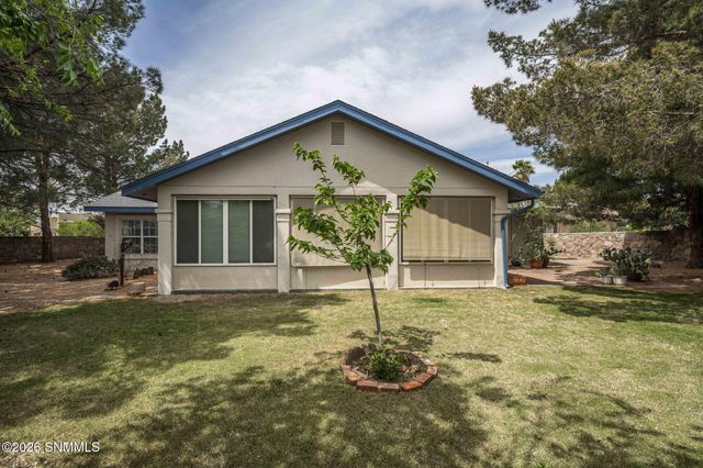 674 Cielo Bonito Court, Las Cruces, NM 88005