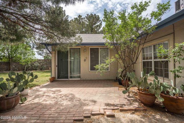 674 Cielo Bonito Court, Las Cruces, NM 88005