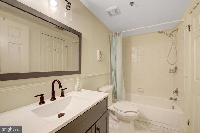 6146 MAIN ST, Voorhees, NJ 08043