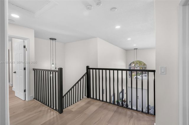 14212 NW 23rd St, Pembroke Pines, FL 33028