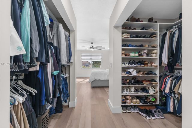 14212 NW 23rd St, Pembroke Pines, FL 33028