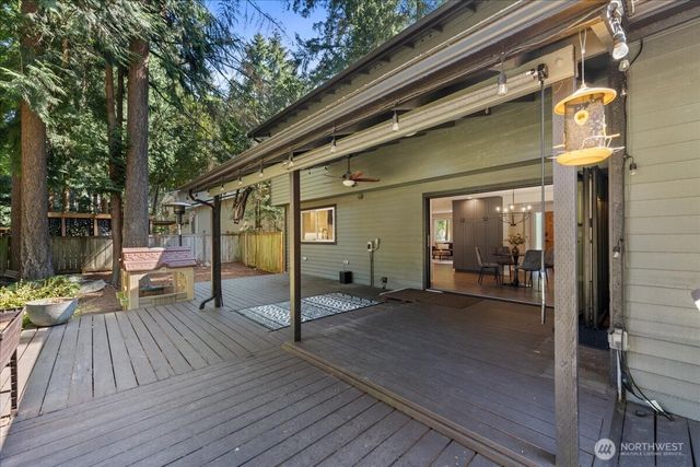 2509 Manorwood Drive, Puyallup, WA 98374