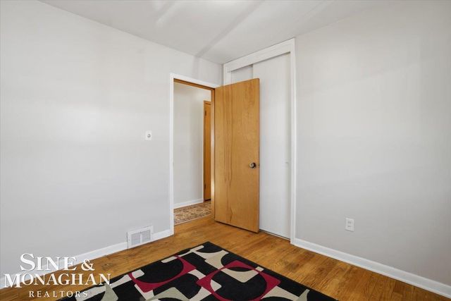 21232 Ardmore Park Drive, St Clair Shores, MI 48081