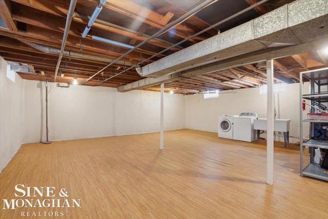 21232 Ardmore Park Drive, St Clair Shores, MI 48081