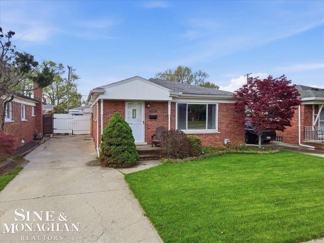 21232 Ardmore Park Drive, St Clair Shores, MI 48081
