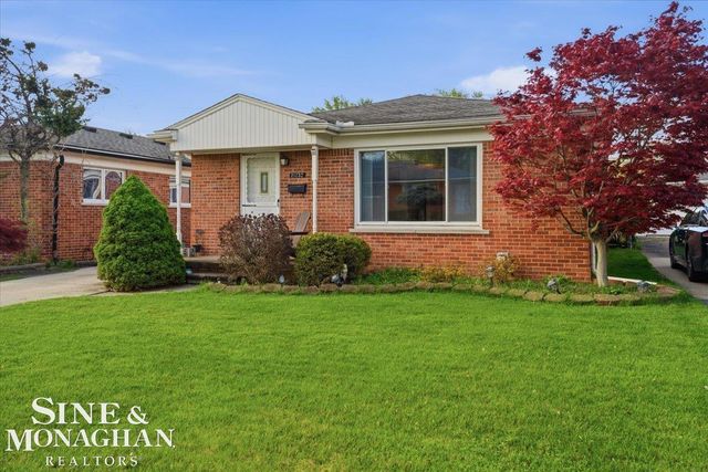 21232 Ardmore Park Drive, St Clair Shores, MI 48081