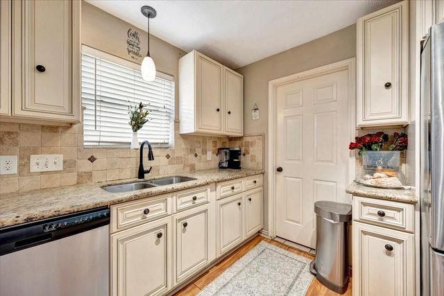 4235 Park Ridge Drive, Pasadena, TX 77504