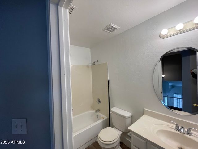 5222 W FAIRVIEW Street, Chandler, AZ 85226