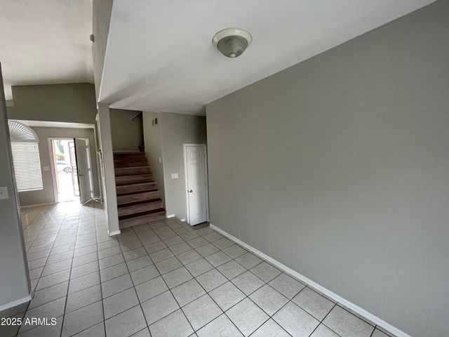 5222 W FAIRVIEW Street, Chandler, AZ 85226