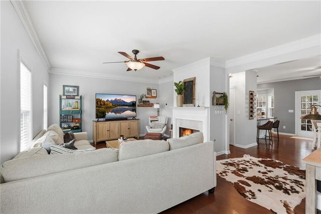 460 Eagle Tiff Drive, Sugar Hill, GA 30518