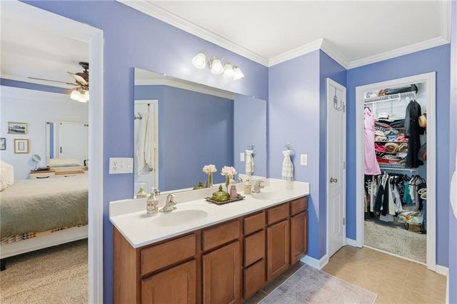 460 Eagle Tiff Drive, Sugar Hill, GA 30518