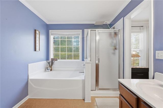 460 Eagle Tiff Drive, Sugar Hill, GA 30518