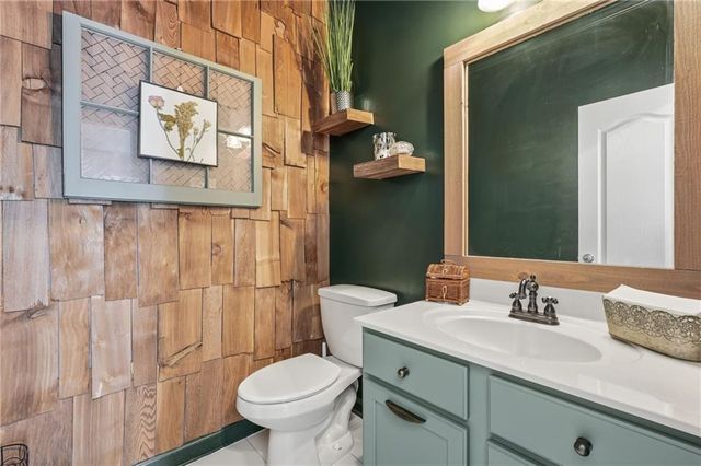 460 Eagle Tiff Drive, Sugar Hill, GA 30518