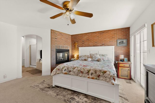 6352 Pima Place NW, Albuquerque, NM 87120