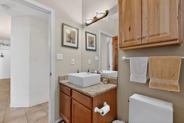 6352 Pima Place NW, Albuquerque, NM 87120