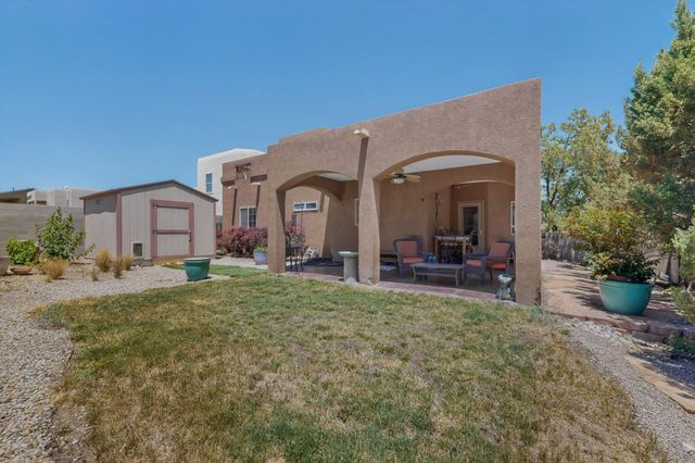 6352 Pima Place NW, Albuquerque, NM 87120
