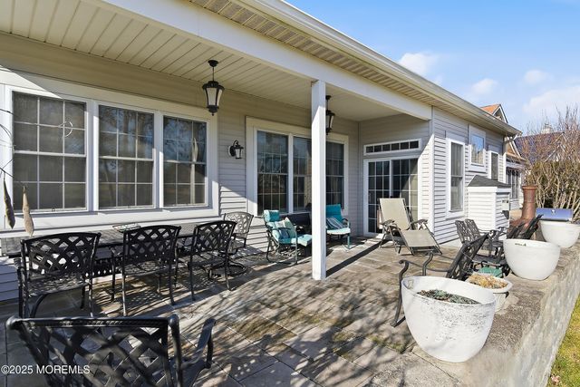 50 Spyglass Drive, Jackson, NJ 08527