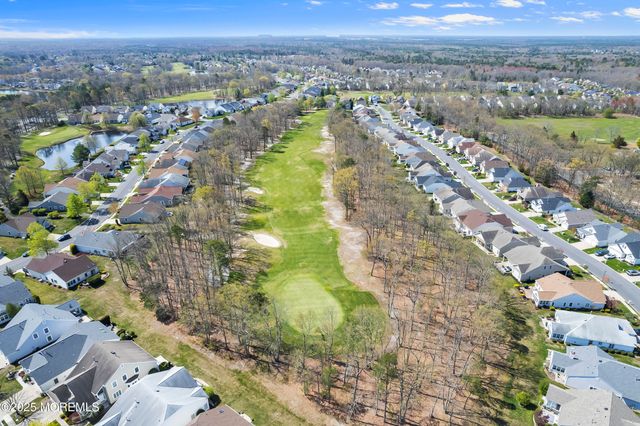 50 Spyglass Drive, Jackson, NJ 08527