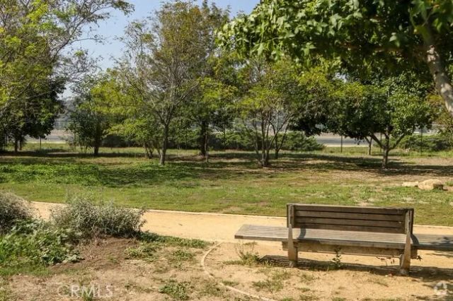 1825 N Easterly Terrace, Los Angeles, CA 90026