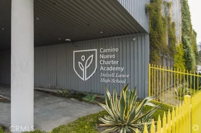 1825 N Easterly Terrace, Los Angeles, CA 90026
