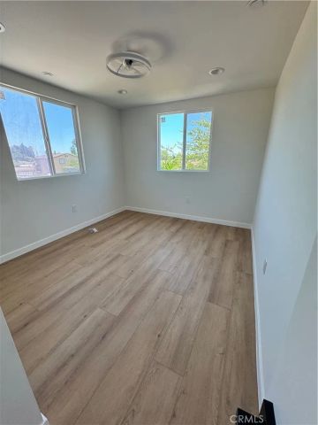 13913 Del sur, Pacoima, CA 91331